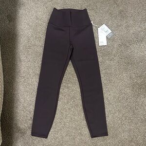 Vuori Women's High-Waisted Leggings - Dark Purple